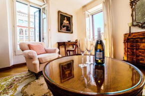 Salute Canal View Apartment
